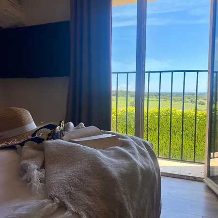Chateau Le Bouis & Wine 4* Gruissan