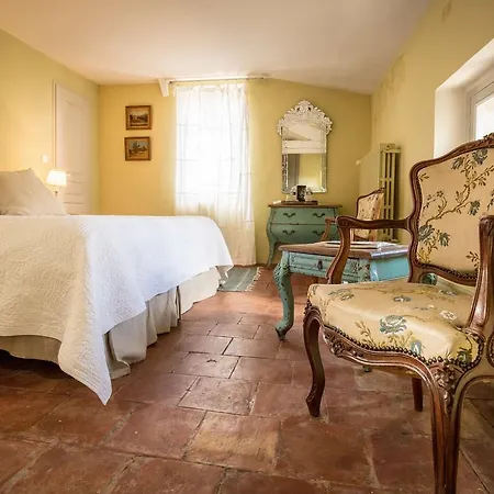 Chateau Le Bouis & Wine 4*