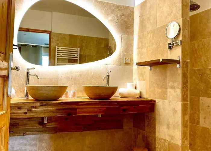 Chateau Le Bouis 4*